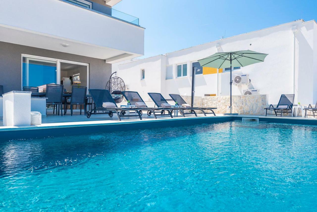 Adris 2 Luxury Modern Apartment With A Pool Novalja Exterior foto