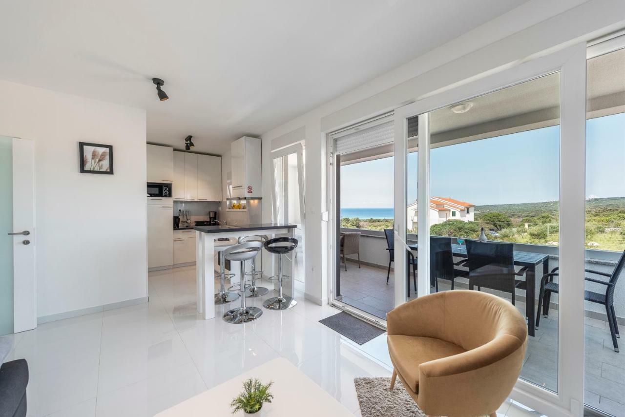 Adris 2 Luxury Modern Apartment With A Pool Novalja Exterior foto